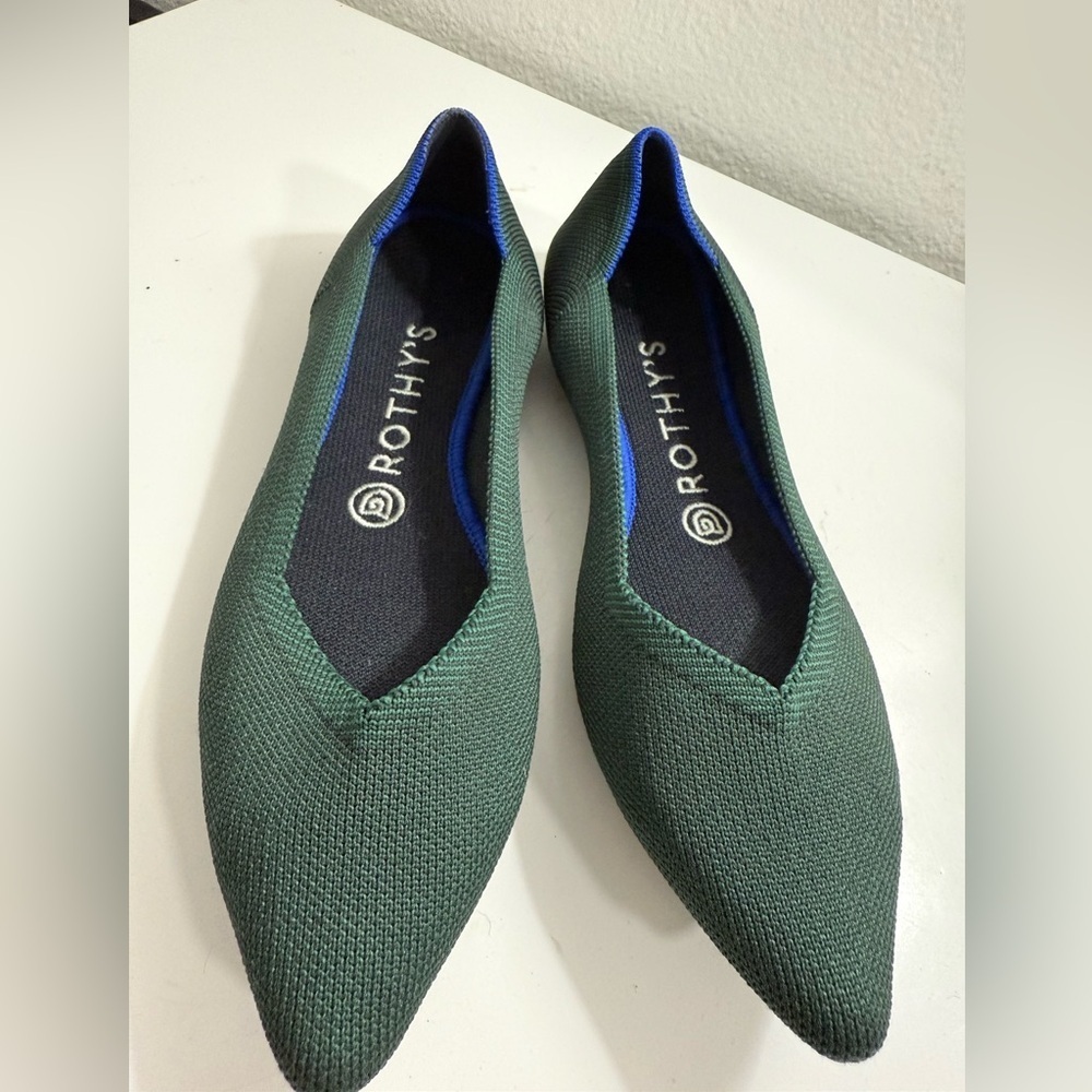 Rothy's the point women size 7.5 Dark Green and Blue Flats